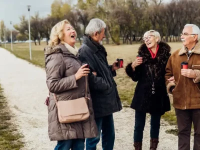 Psychology Explains Why Some Adults Keep Their Circle Extremely Small..